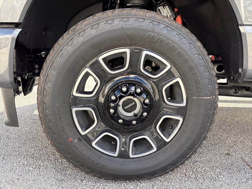 2026 Carbonized Gray Metallic Ford Super Duty F-350 SRW Platinum 4X4 Truck