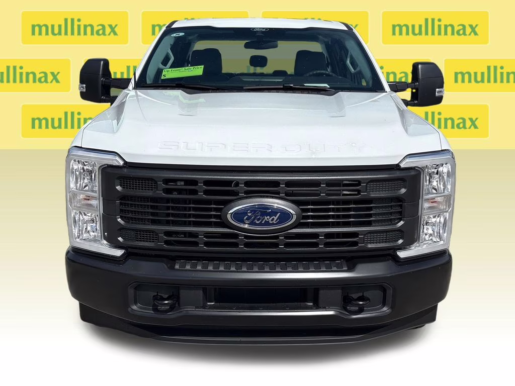 2026 Oxford White Ford Super Duty F-350 SRW XL RWD Truck