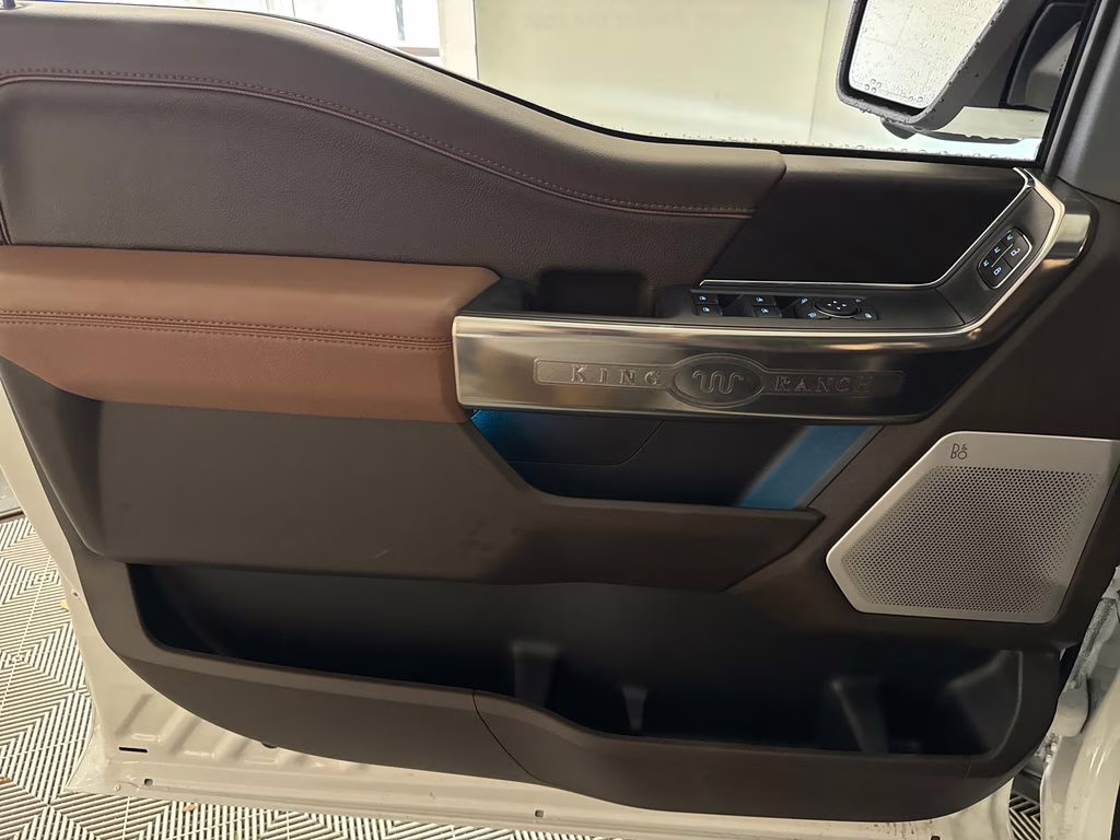 2026 Star White Metallic Tri-Coat Ford F-150 King Ranch 4X4 Truck