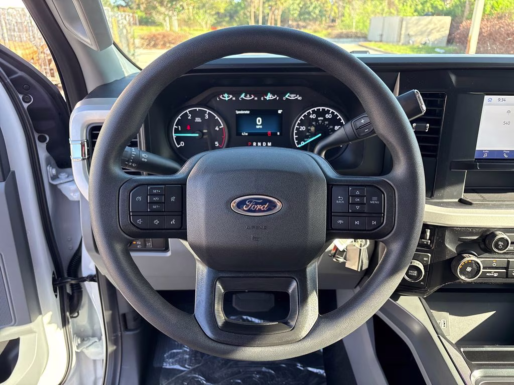 2026 OXFORD WHITE Ford Super Duty F-250 SRW XLT 4X4 Truck