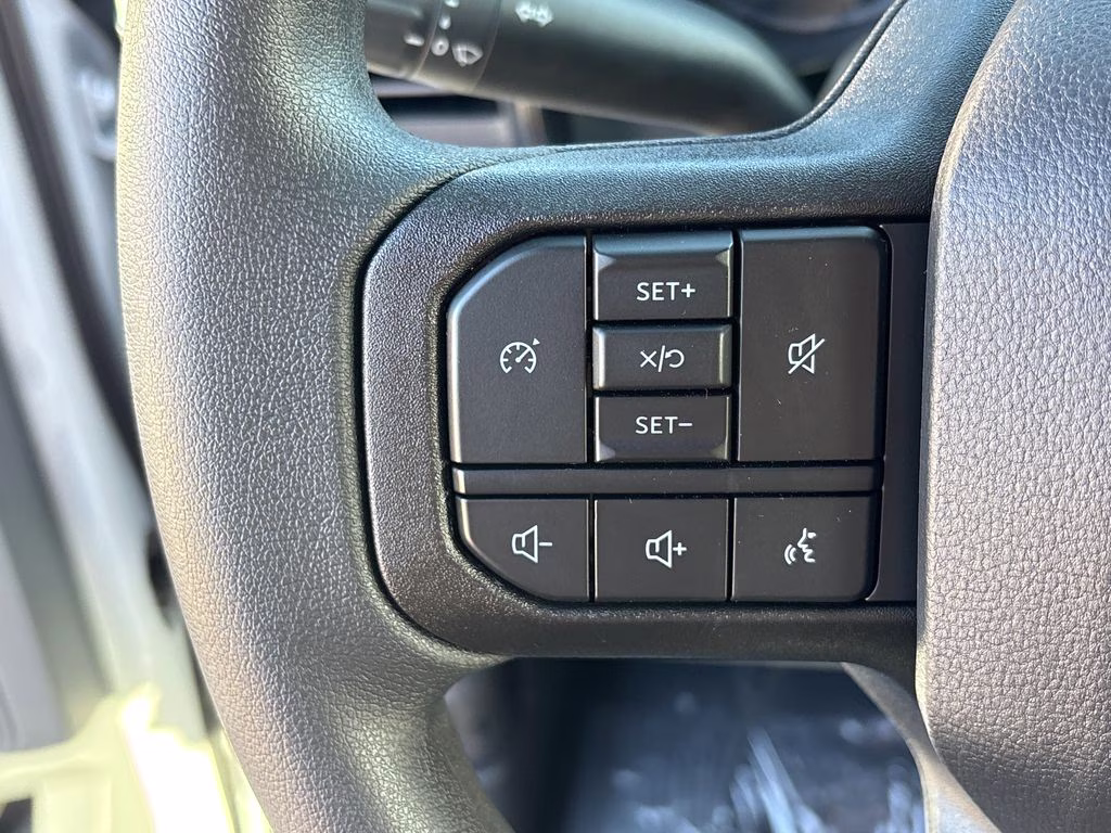 2026 OXFORD WHITE Ford Super Duty F-250 SRW XLT 4X4 Truck