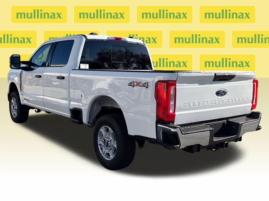 2026 Oxford White Ford Super Duty F-250 SRW XLT 4X4 Truck