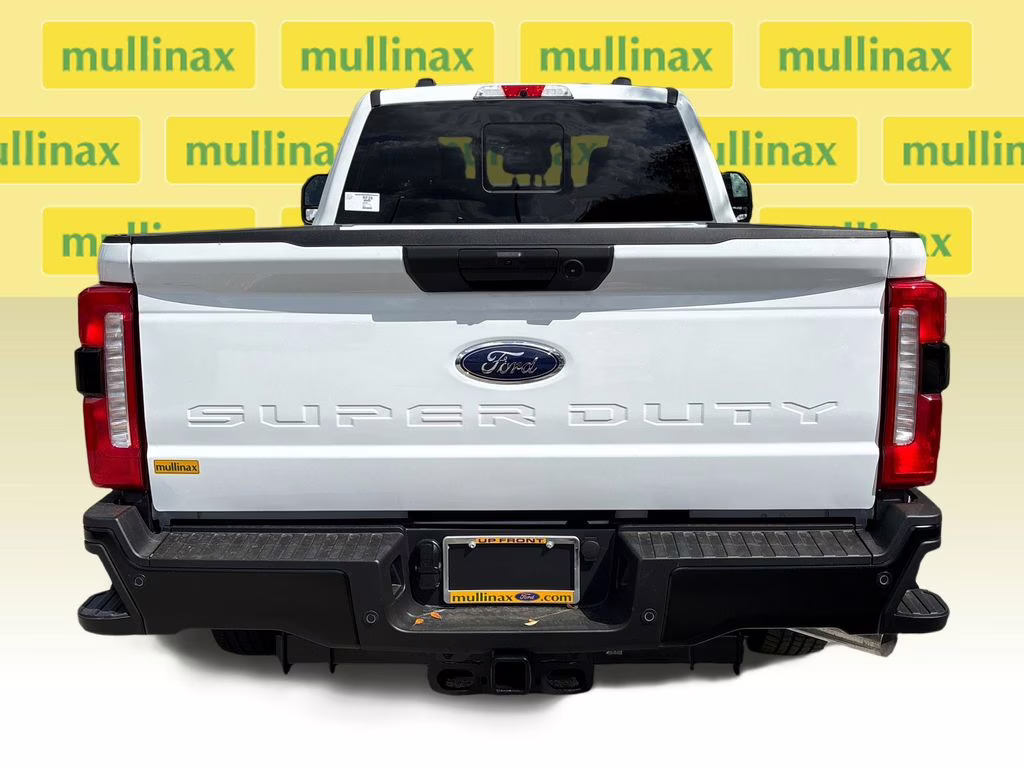 2026 Oxford White Ford Super Duty F-350 SRW XL RWD Truck