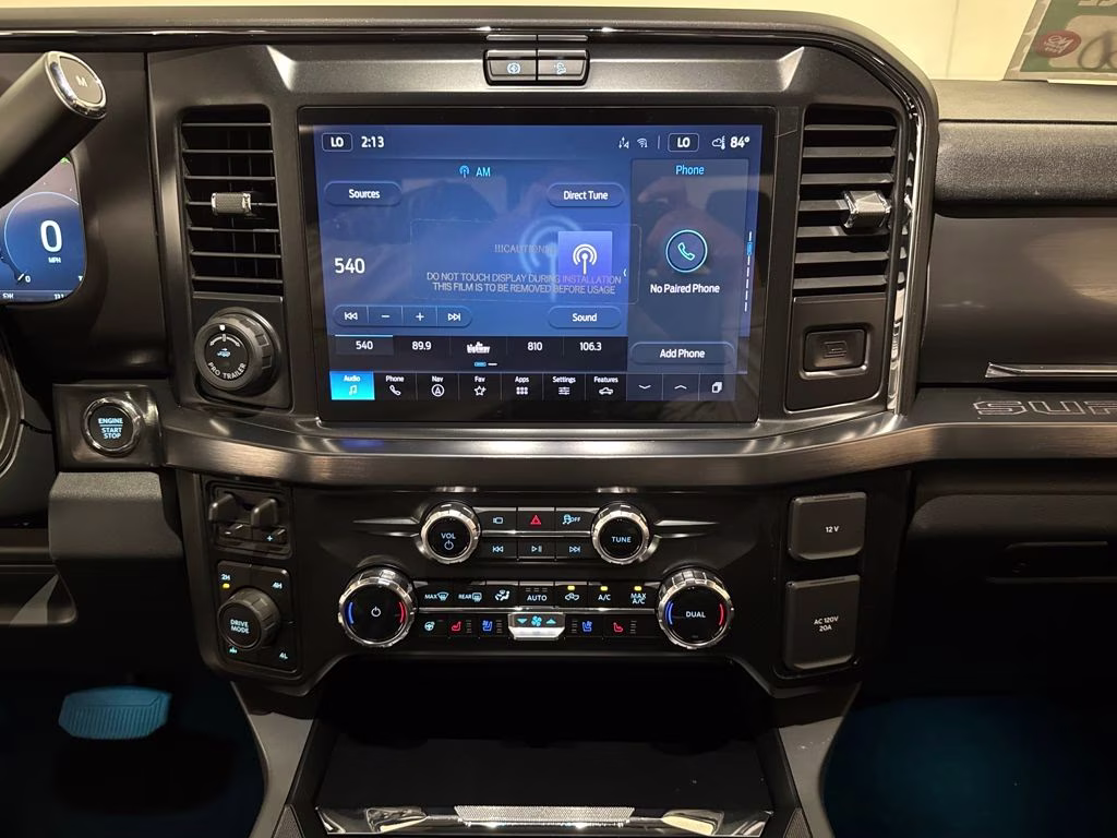 2026 Avalanche Ford Super Duty F-350 SRW Lariat 4X4 Truck