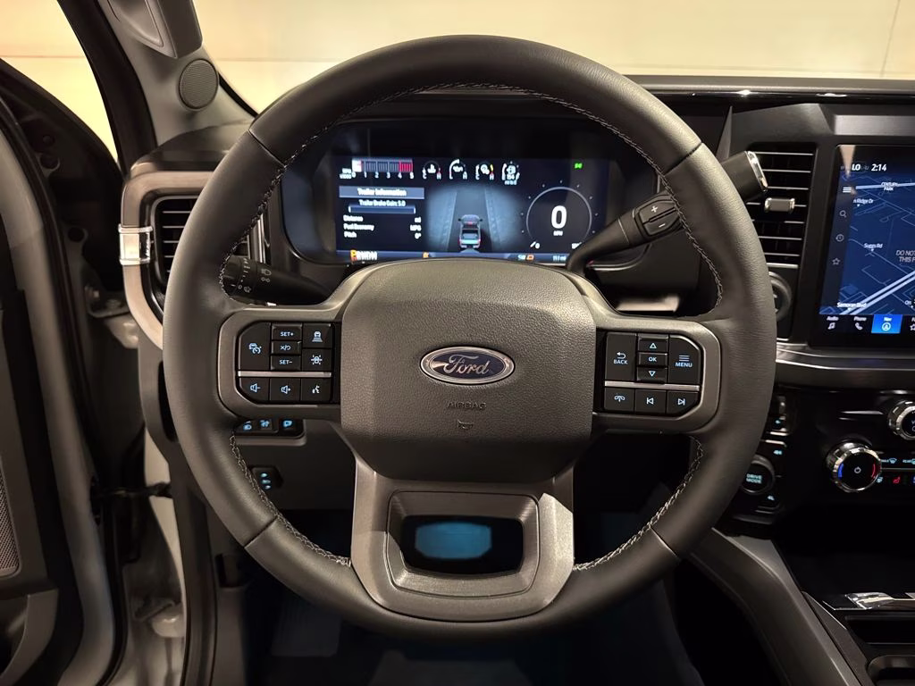 2026 Avalanche Ford Super Duty F-350 SRW Lariat 4X4 Truck