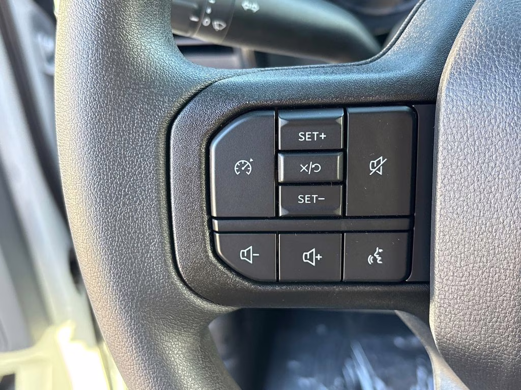 2026 Oxford White Ford Super Duty F-250 SRW XLT 4X4 Truck