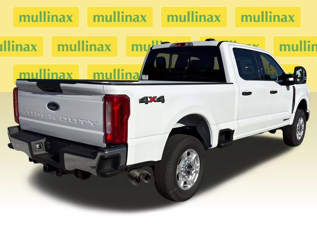 2026 Oxford White Ford Super Duty F-250 SRW XLT 4X4 Truck