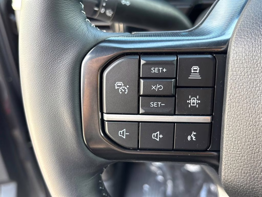 2026 Carbonized Gray Metallic Ford Super Duty F-350 SRW Platinum 4X4 Truck