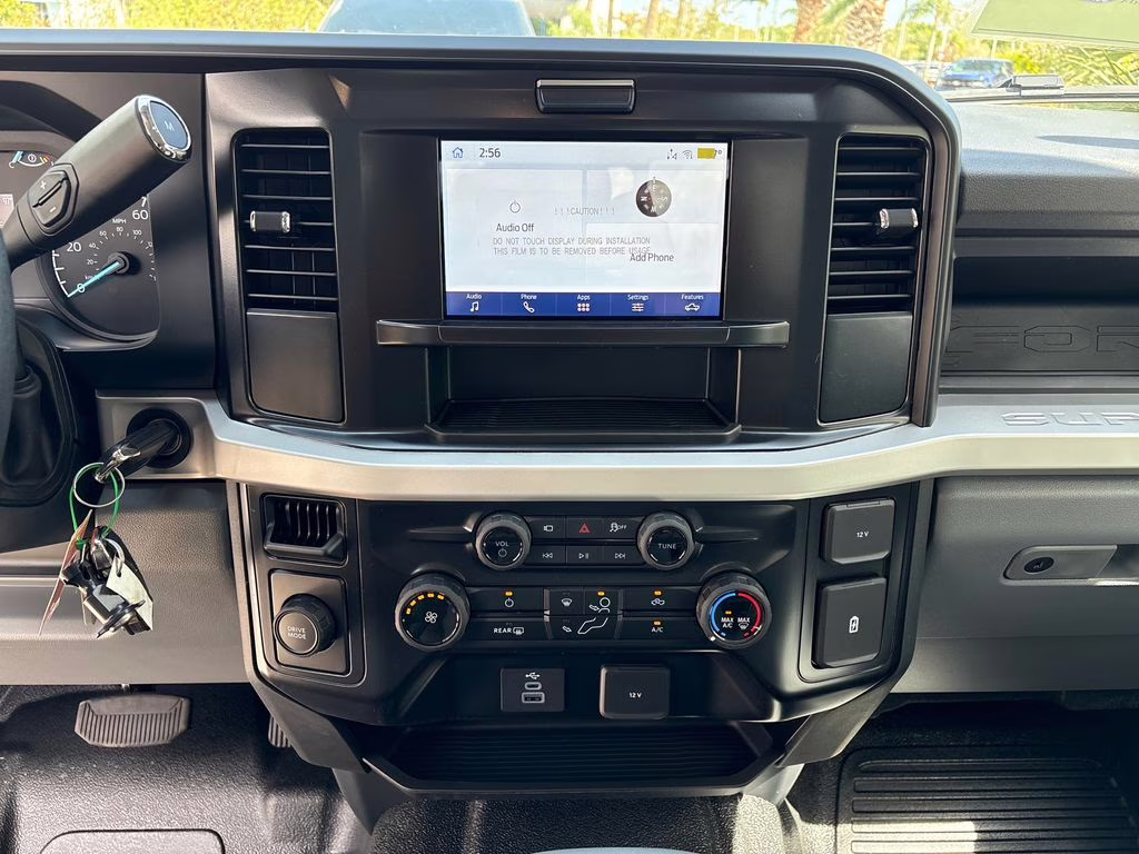 2026 Oxford White Ford Super Duty F-350 SRW XL RWD Truck