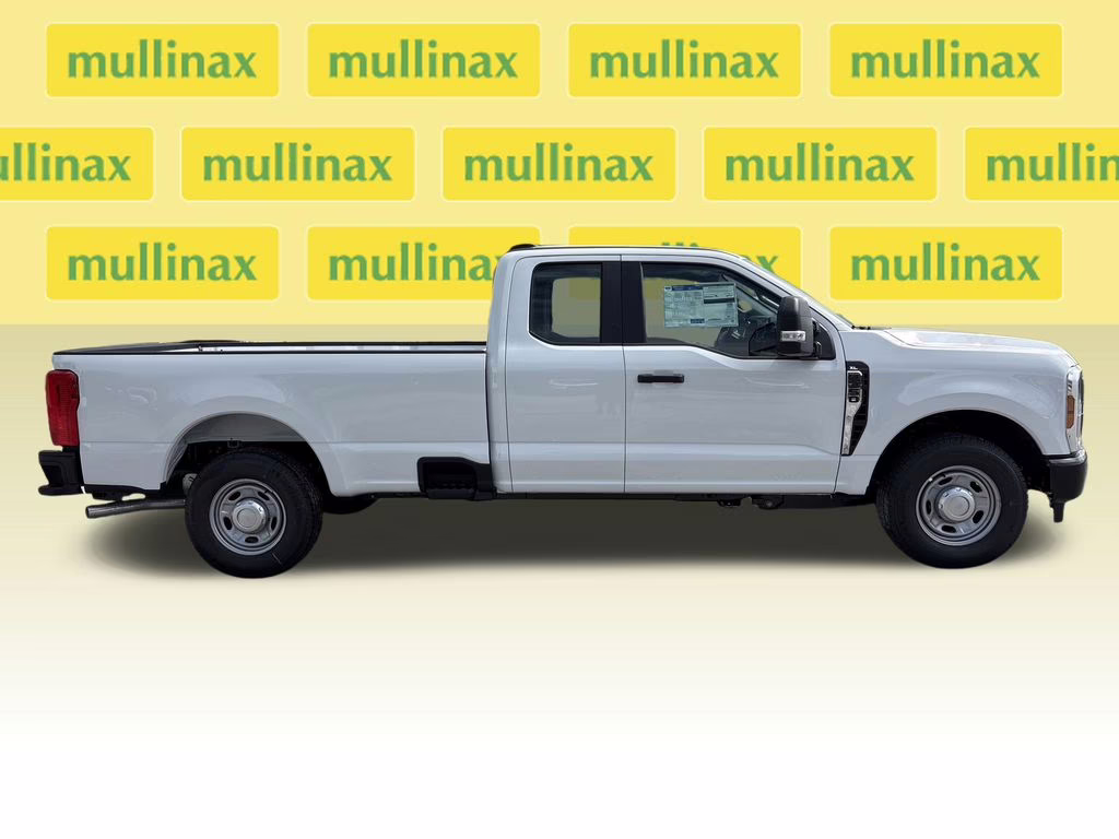 2026 Oxford White Ford Super Duty F-350 SRW XL RWD Truck