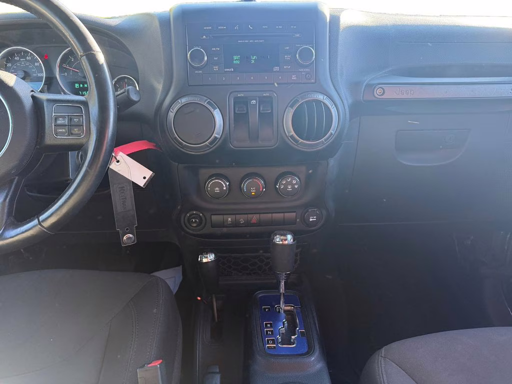 2017 Granite Crystal Metallic Clearcoat Jeep Wrangler Sport 4X4 SUV