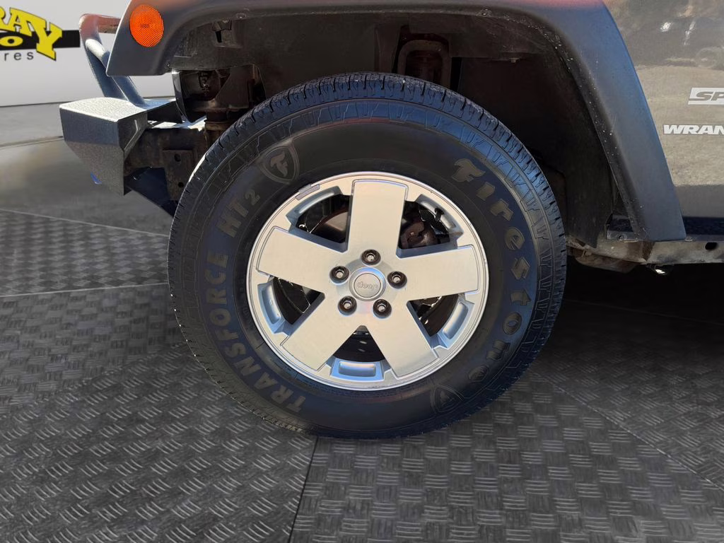 2017 Granite Crystal Metallic Clearcoat Jeep Wrangler Sport 4X4 SUV