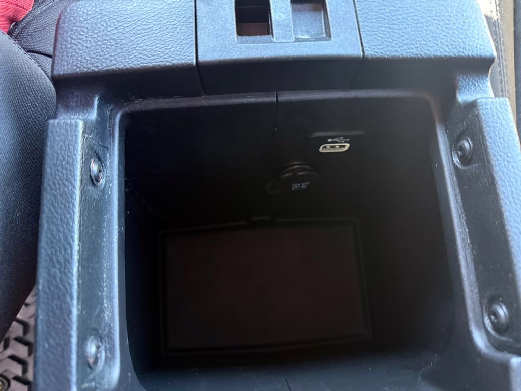 2017 Granite Crystal Metallic Clearcoat Jeep Wrangler Sport 4X4 SUV