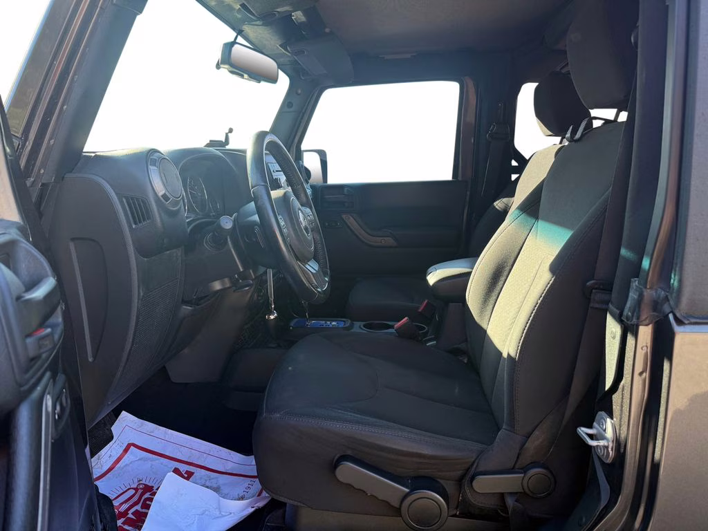 2017 Granite Crystal Metallic Clearcoat Jeep Wrangler Sport 4X4 SUV