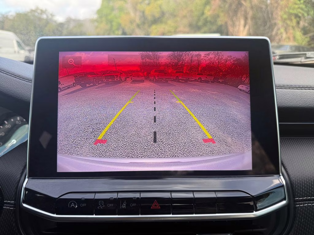 2023 Billet Silver Metallic Clearcoat Jeep Compass Altitude 4X4 SUV