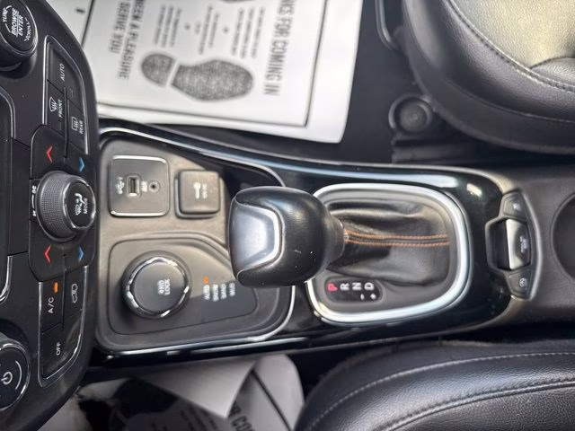 2020 White Clearcoat Jeep Compass Limited 4X4 SUV