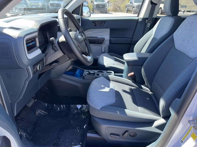 2025 White Metallic Ford Maverick XLT AWD Truck