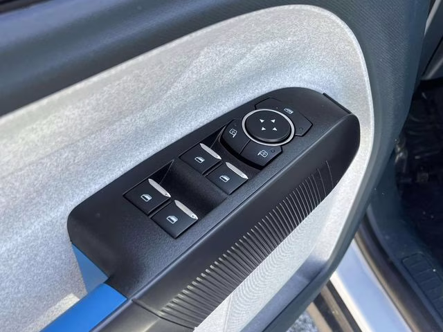 2025 White Metallic Ford Maverick XLT AWD Truck