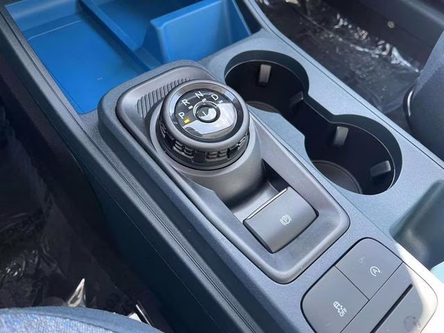 2025 White Metallic Ford Maverick XLT AWD Truck