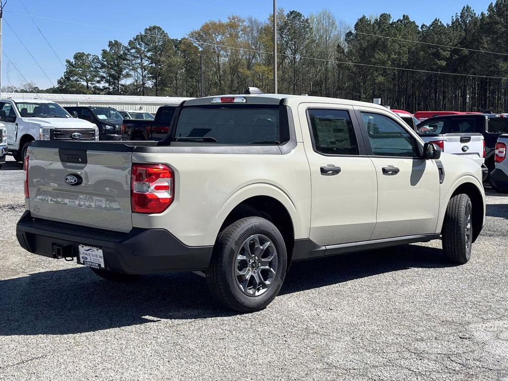 2025 Desert Sand Ford Maverick XLT AWD Truck