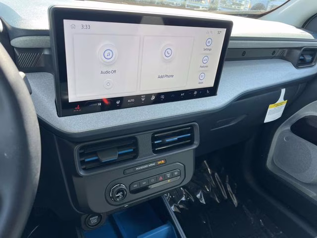 2025 Oxford White Ford Maverick XLT AWD Truck