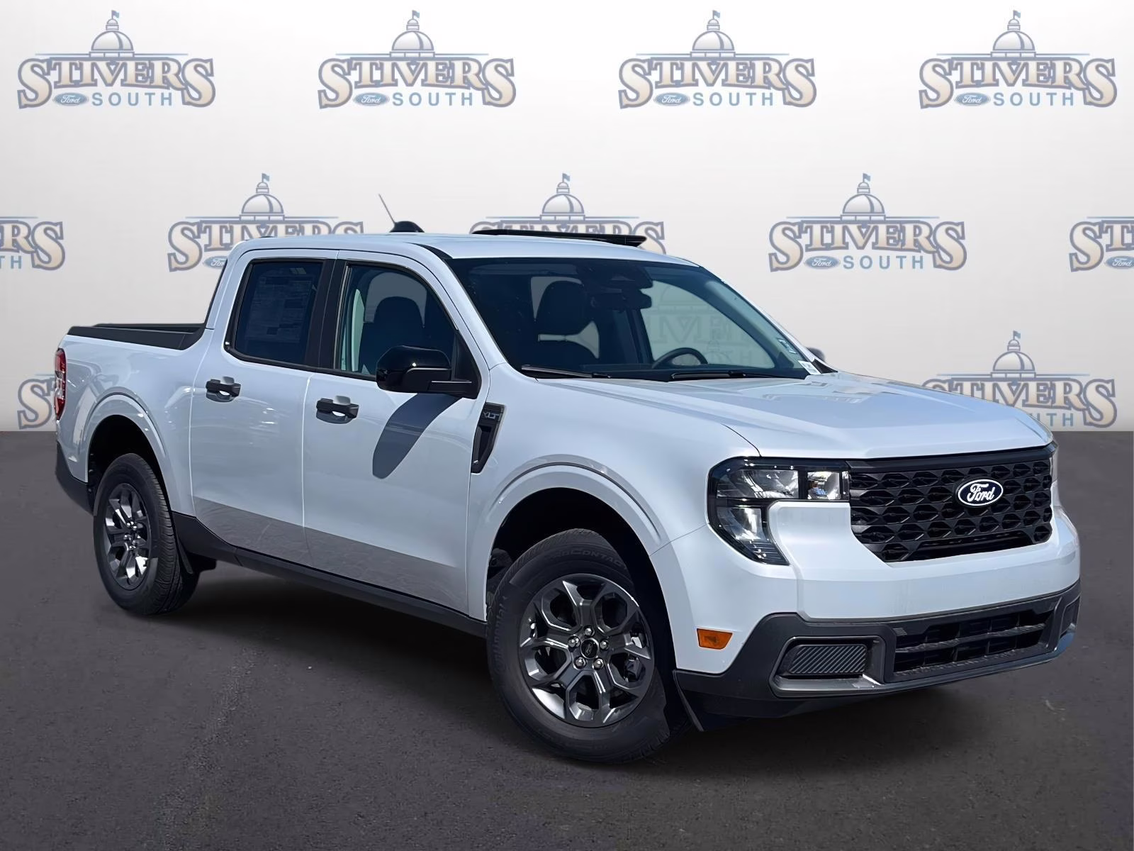 2025 White Metallic Ford Maverick XLT AWD Truck