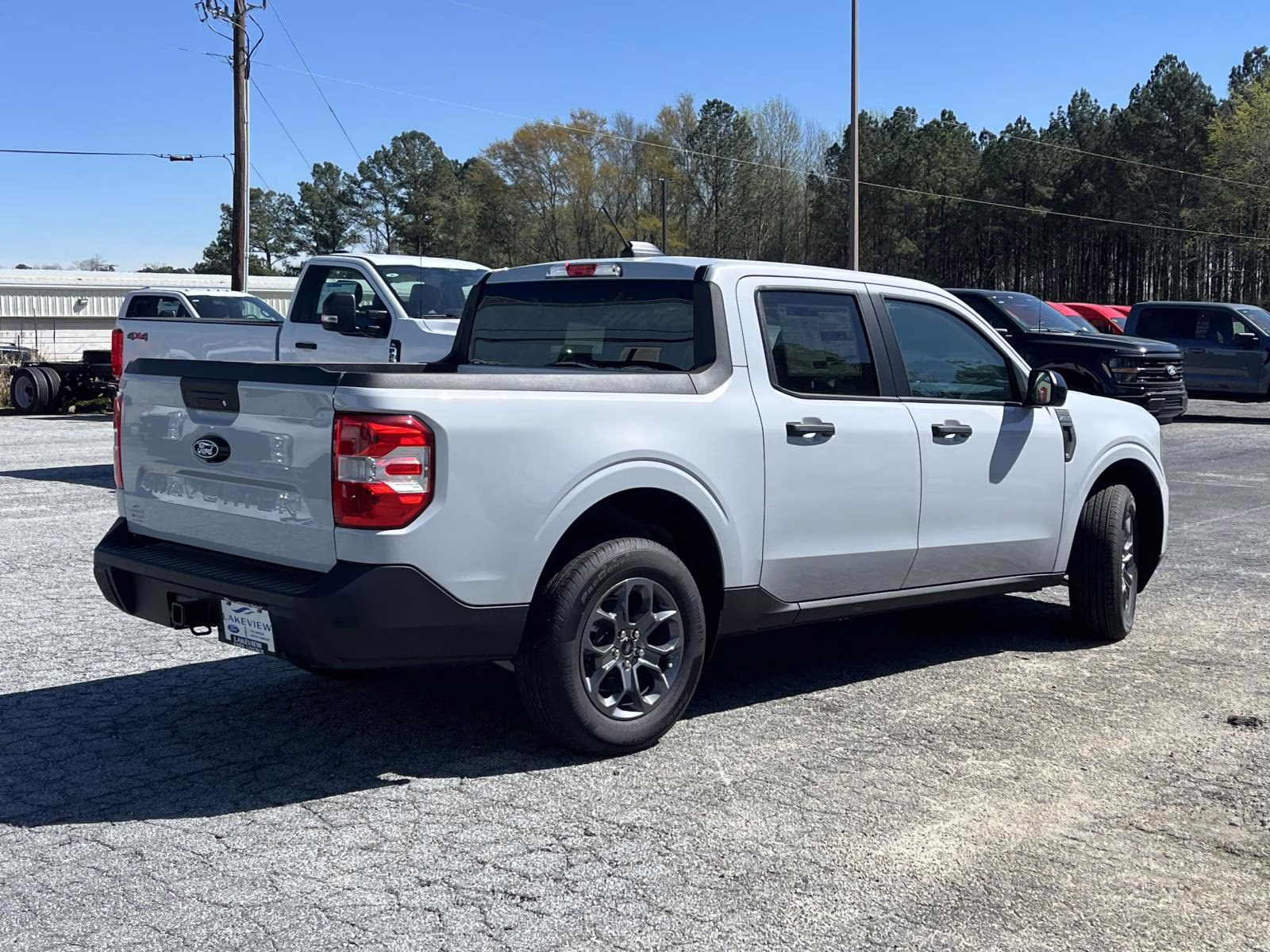 2025 White Metallic Ford Maverick XLT AWD Truck