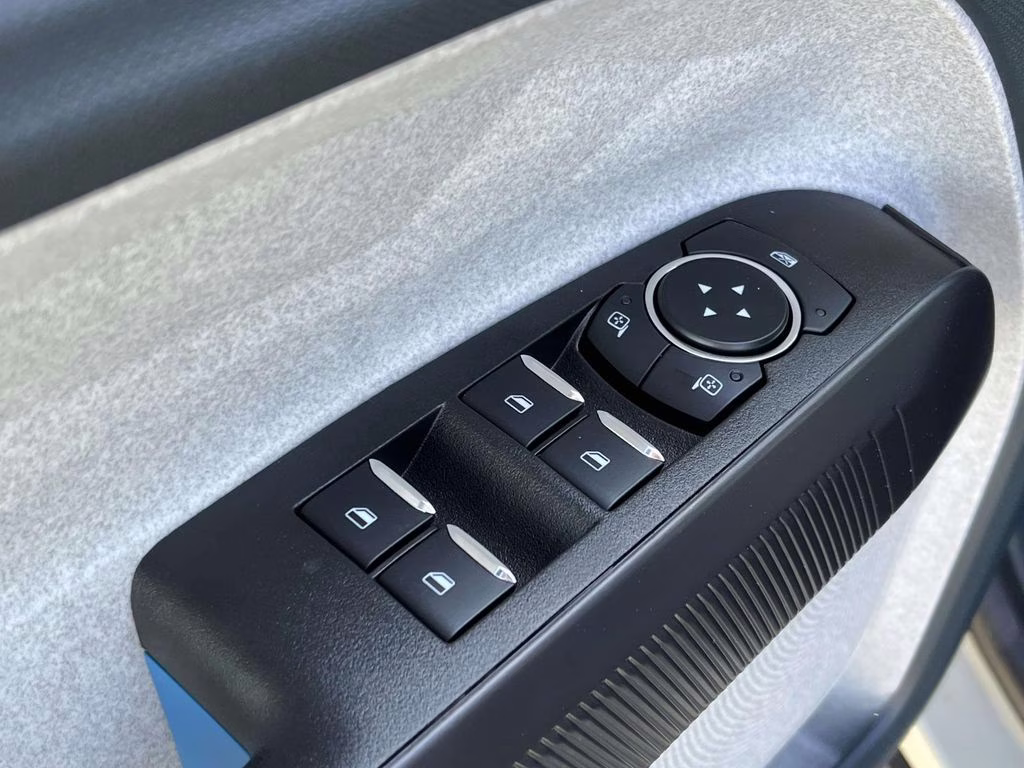 2025 Desert Sand Ford Maverick XLT AWD Truck