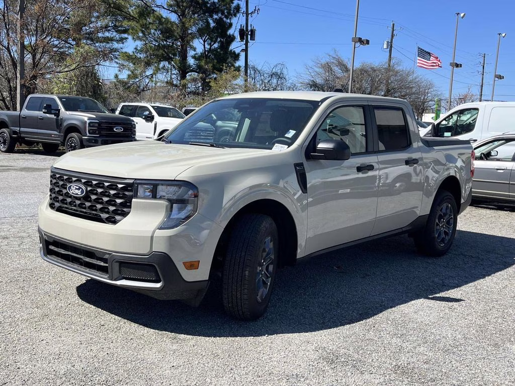 2025 Desert Sand Ford Maverick XLT AWD Truck