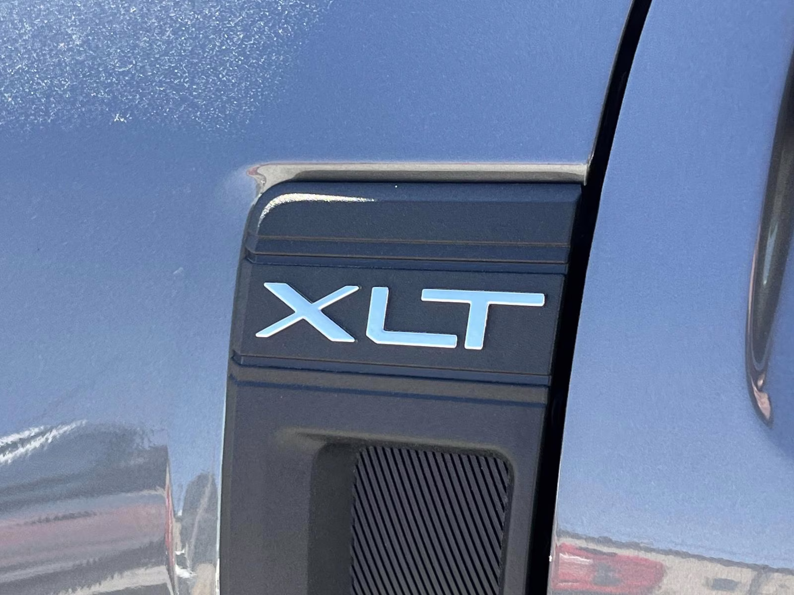 2025 Gray Metallic Ford Maverick XLT AWD Truck