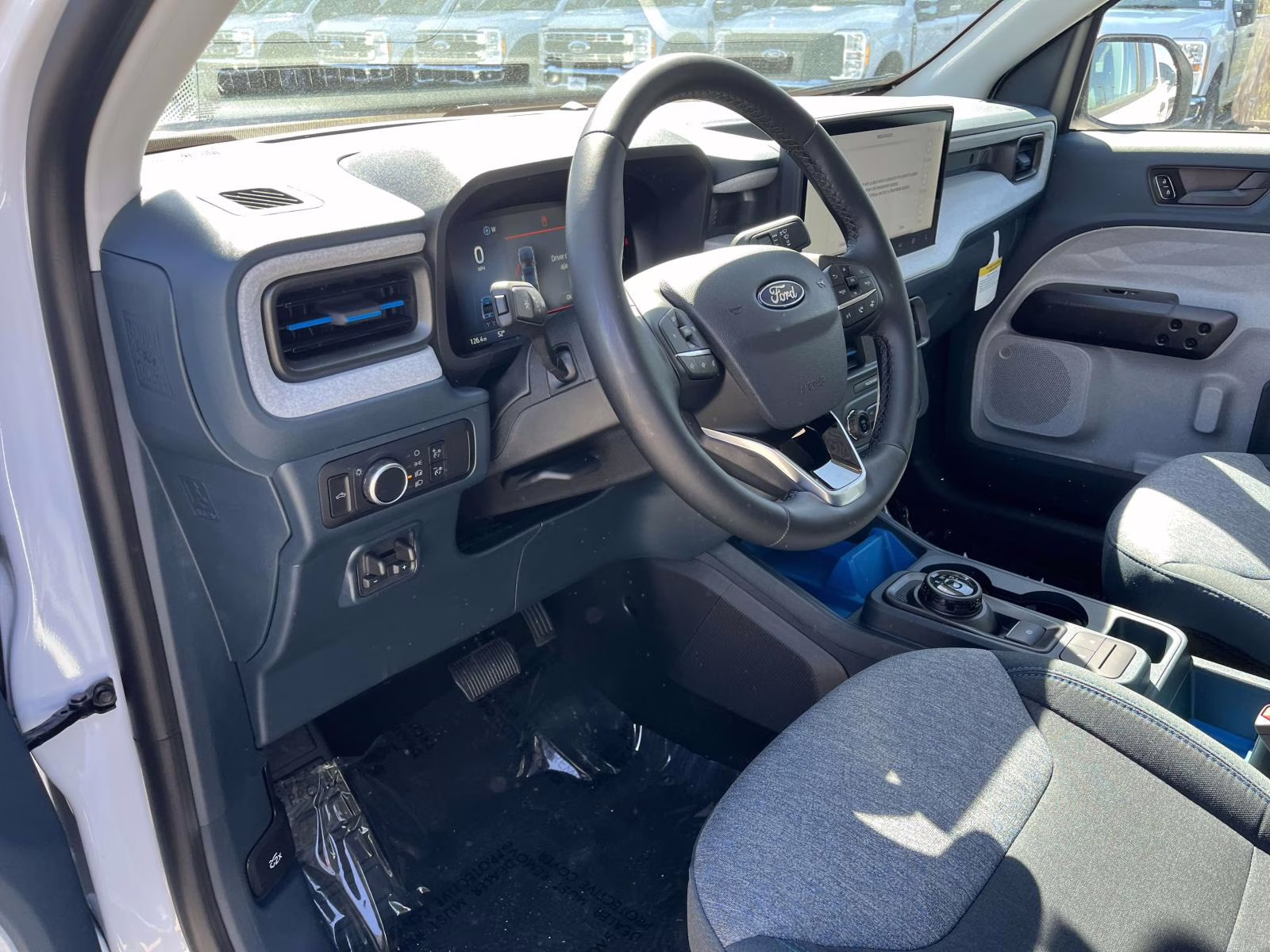 2025 Oxford White Ford Maverick XLT AWD Truck