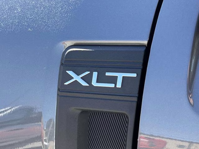 2025 Gray Metallic Ford Maverick XLT AWD Truck