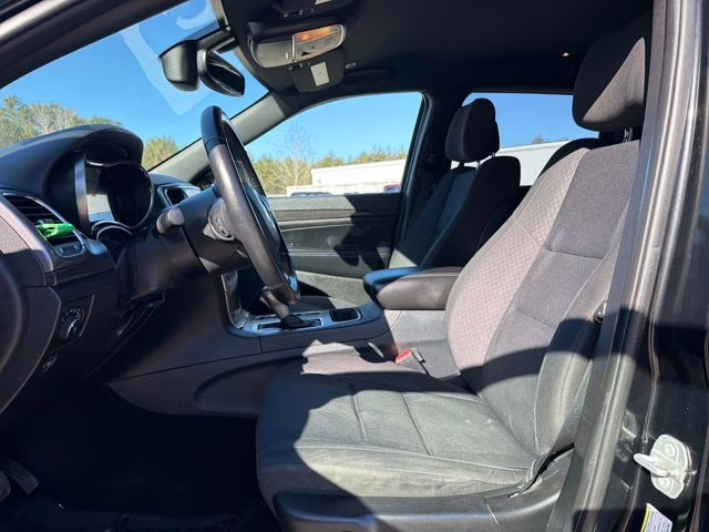 2018 Diamond Black Crystal Pearlcoat Jeep Grand Cherokee Upland Edition 4X4 SUV