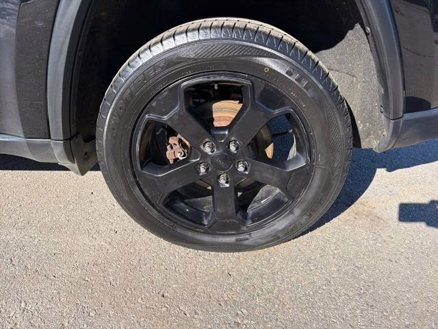 2018 Diamond Black Crystal Pearlcoat Jeep Grand Cherokee Upland Edition 4X4 SUV