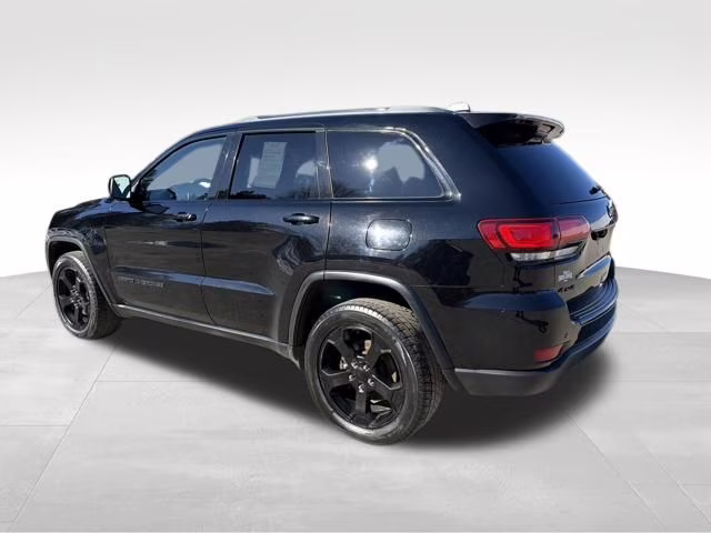2018 Diamond Black Crystal Pearlcoat Jeep Grand Cherokee Upland Edition 4X4 SUV