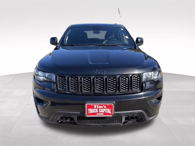 2018 Diamond Black Crystal Pearlcoat Jeep Grand Cherokee Upland Edition 4X4 SUV