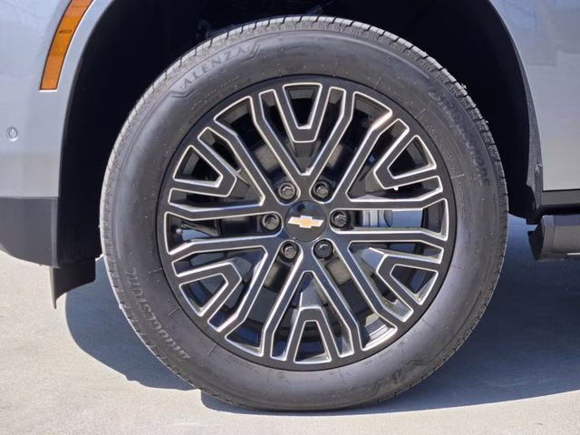 2026 Sterling Gray Metallic Chevrolet Tahoe Premier 4X4 SUV