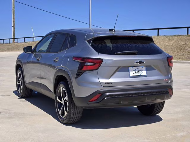 2026 Sterling Gray Metallic Chevrolet Trax 1RS FWD SUV