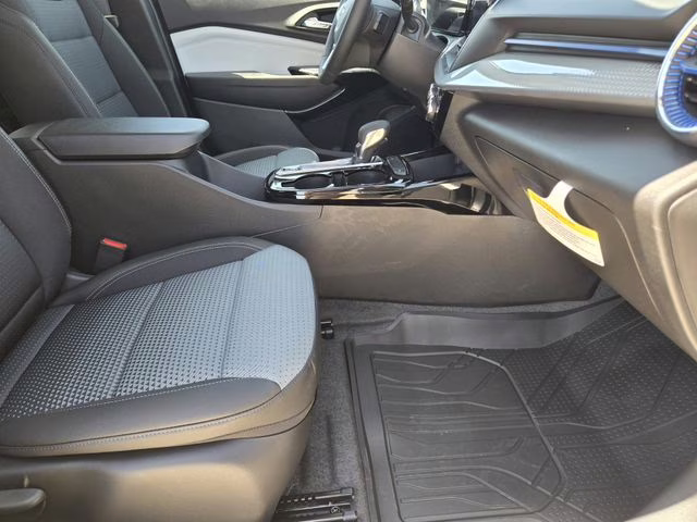 2026 Sterling Gray Metallic Chevrolet Trax LT FWD SUV