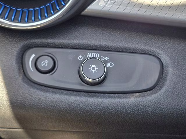 2026 Sterling Gray Metallic Chevrolet Trax LT FWD SUV