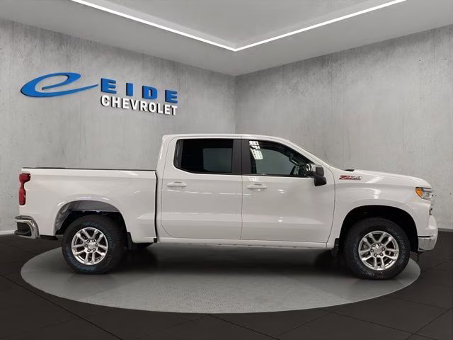 2026 Summit White Chevrolet Silverado 1500 LT 4X4 Truck