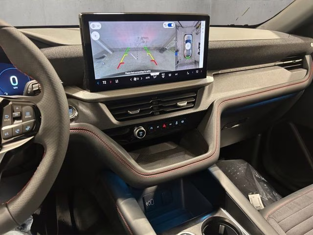 2026 Star White Metallic Tri-Coat Ford Explorer ST-Line 4X4 SUV