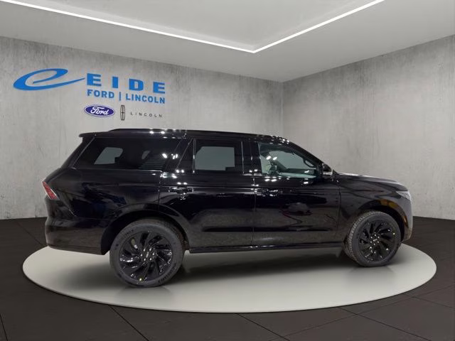 2026 Infinite Black Metallic Clearcoat Lincoln Navigator Reserve 4X4 SUV