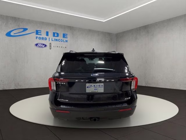 2026 Agate Black Metallic Ford Explorer Active 4X4 SUV