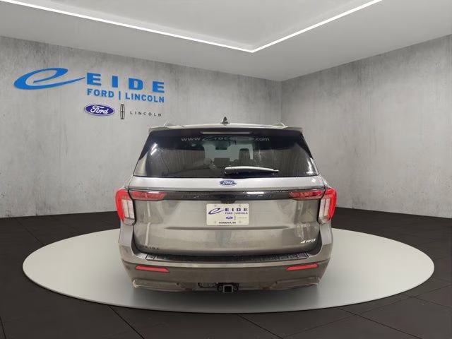 2026 Carbonized Gray Metallic Ford Explorer ST-Line 4X4 SUV