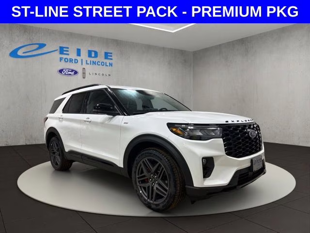 2026 Star White Metallic Tri-Coat Ford Explorer ST-Line 4X4 SUV