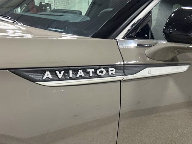 2026 Harbor Gray Clearcoat Lincoln Aviator Reserve AWD SUV