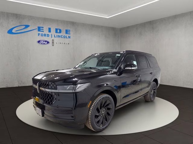 2026 Infinite Black Metallic Clearcoat Lincoln Navigator Reserve 4X4 SUV