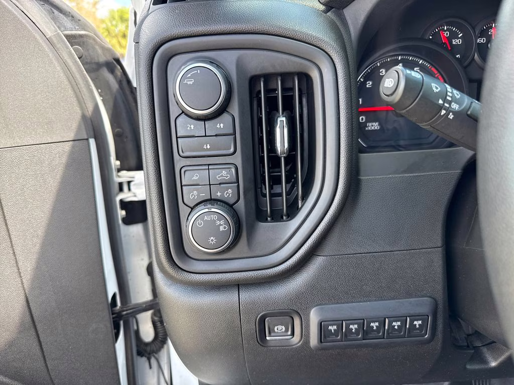 2024 Summit White Chevrolet Silverado 2500HD Work Truck 4X4 Truck