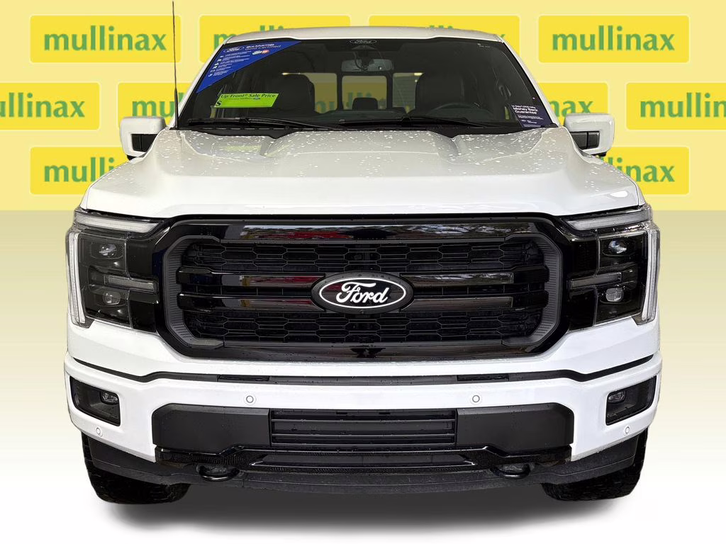 2025 Oxford White Ford F-150 Lariat 4X4 Truck